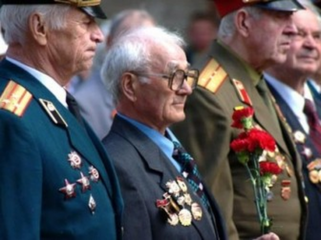 Киевским ветеранам пообещали по 1-1,5 тыс. грн
