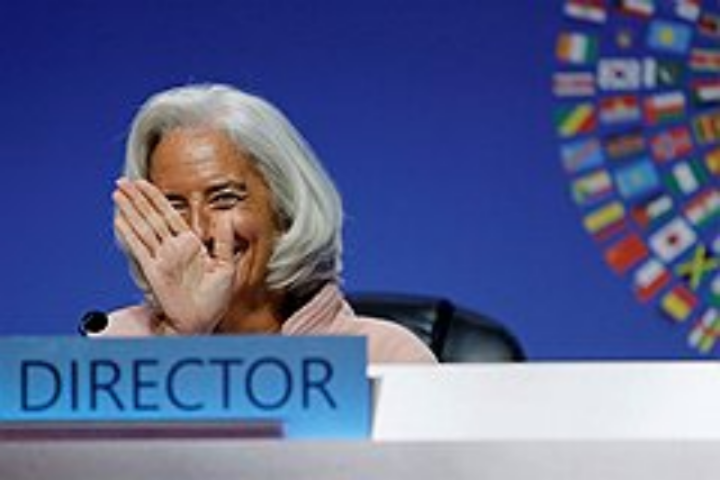 Миссия МВФ возобновляет работу в Украине