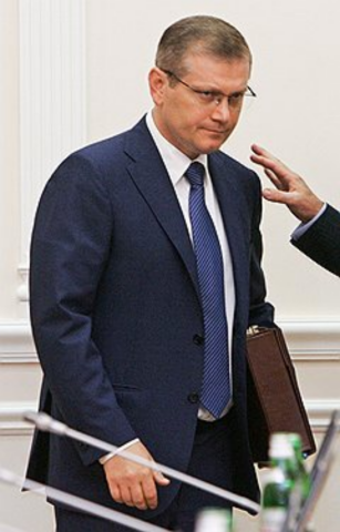 Кабмин законсервировал цены