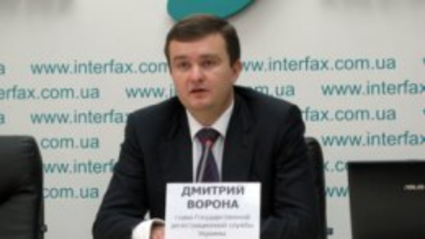 Скандал с реестрами: уволен руководитель еще одного информационного центра