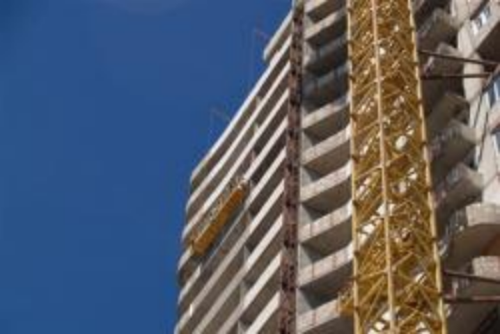 Правительство усилило ответственность за нарушения в строительстве