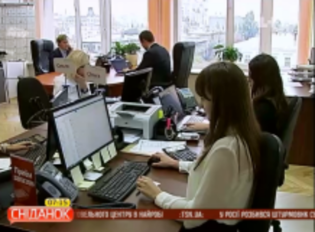 Украинцы спешат построить карьеру до 30 лет