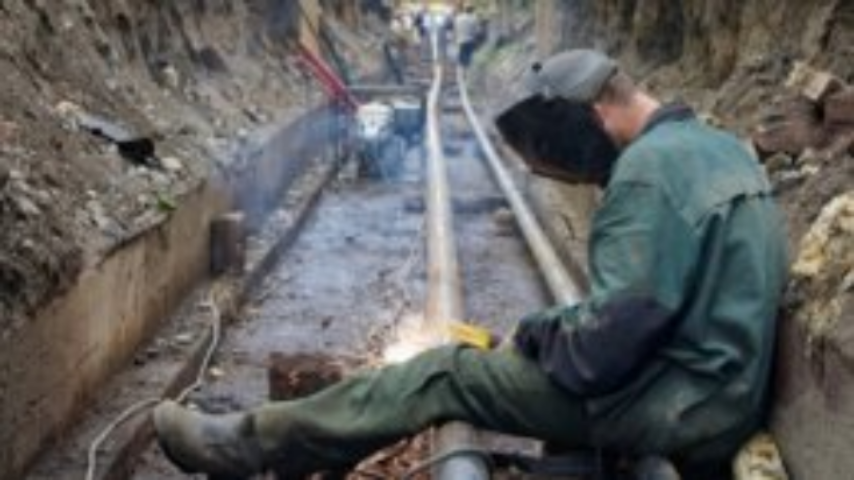 "Киевэнерго" будет работать над заменой теплосетей круглосуточно