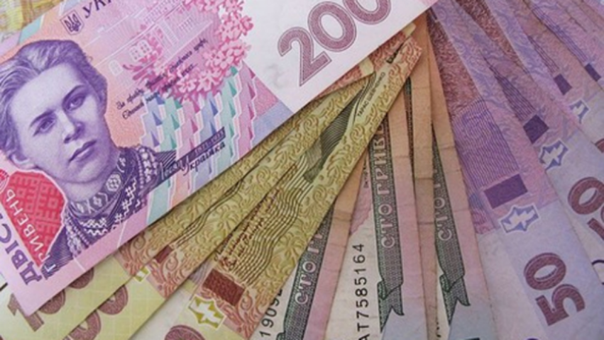 На каждого украинца приходится по четыре банковских счета