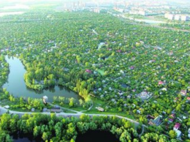 Жители Русановских садов пожаловались, что их переселили в "заброшенные хутора"