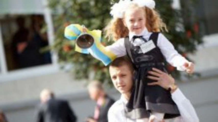 У студентов и школьников началась учеба
