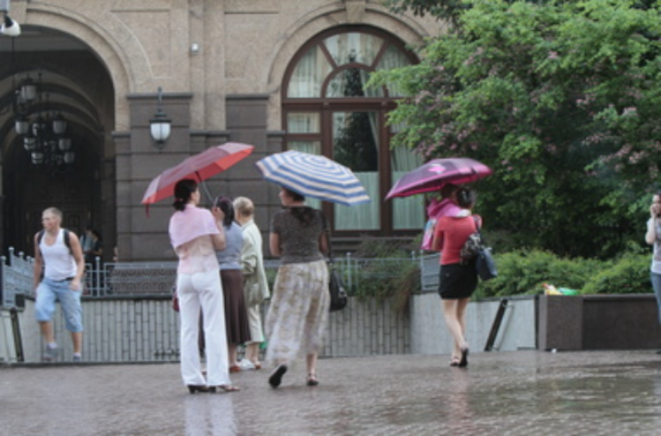Завтра будет прохладно и дождливо