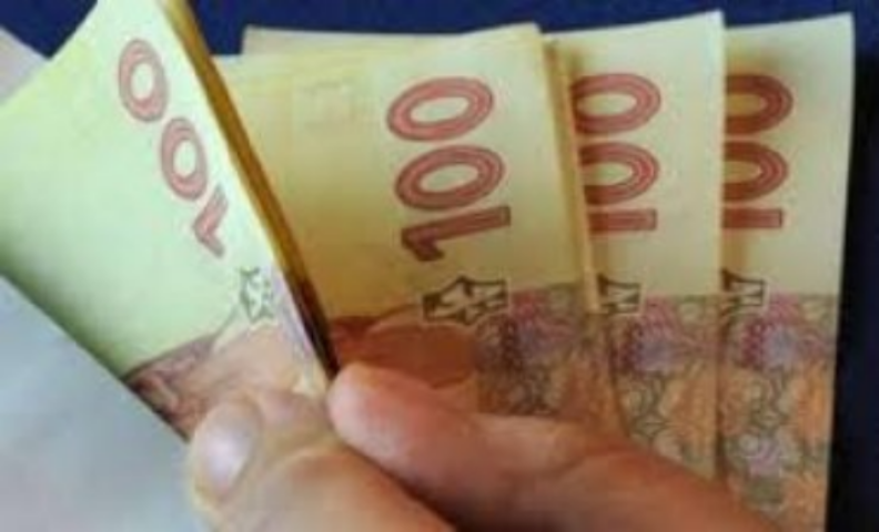 Украинцев заставят продавать валюту