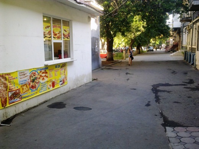 В Одессе снесли ещё семь незаконных МАФов. Фото