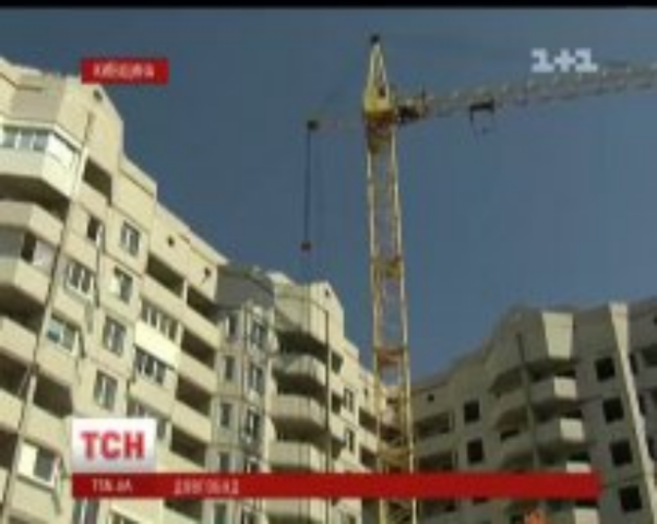 На Киевщине людей бросили в незавершенной новостройке