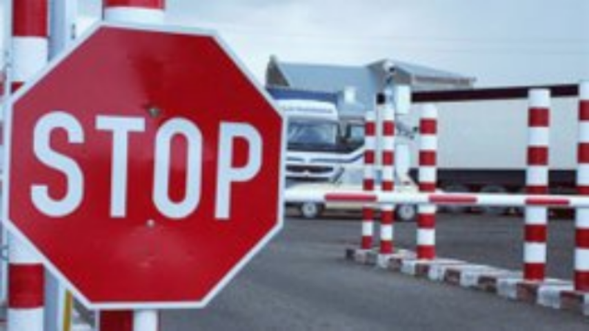 Кто и зачем затевает новую торговую войну с Россией