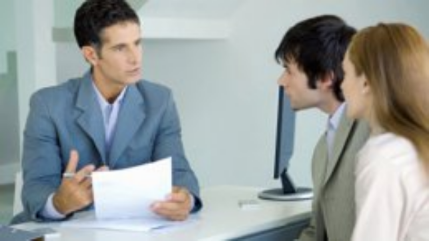 Риелторам собираются урезать заработки