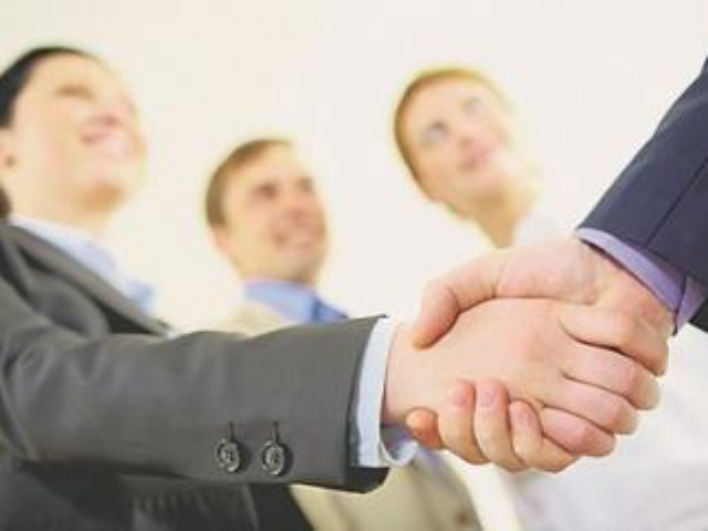Как в Украине найти работу через соцсети