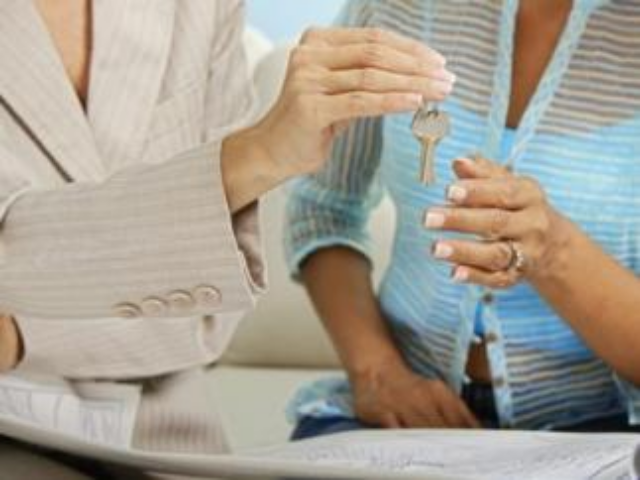 В Киеве аферисты продали арендованные квартиры