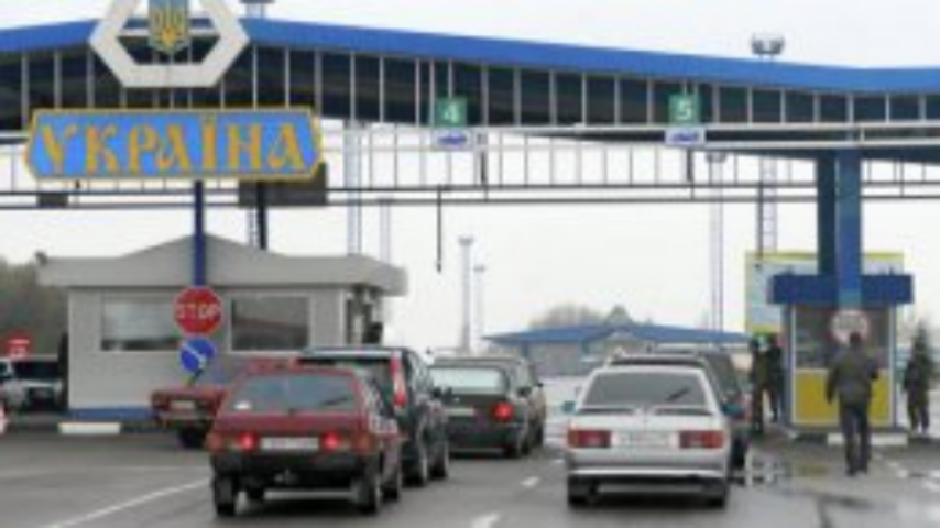 На границе автомобили будут пропускать по ID-карточкам