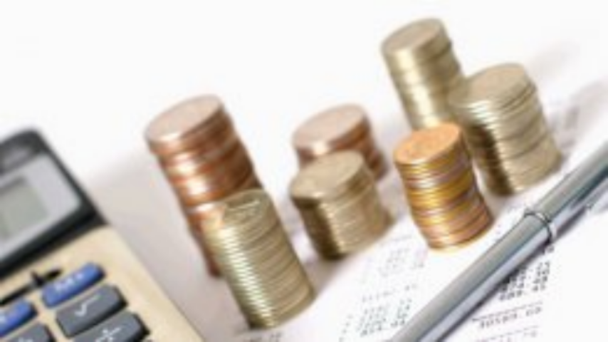 Доходы сводного бюджета выросли лишь на 1%