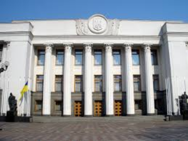 Топ-5 громких политических слухов первой половины 2013 года
