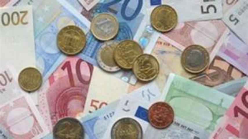 Гривну следует привязать к евро