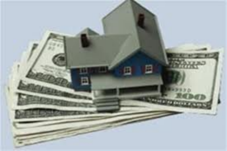 Каждому украинцу по квартире, а каждому олигарху - по дворцу