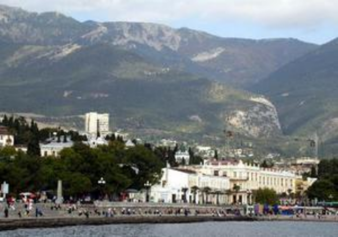 Шестеро человек подозреваются в хищении 150 млн грн, выделенных на строительство жилья в Ялте