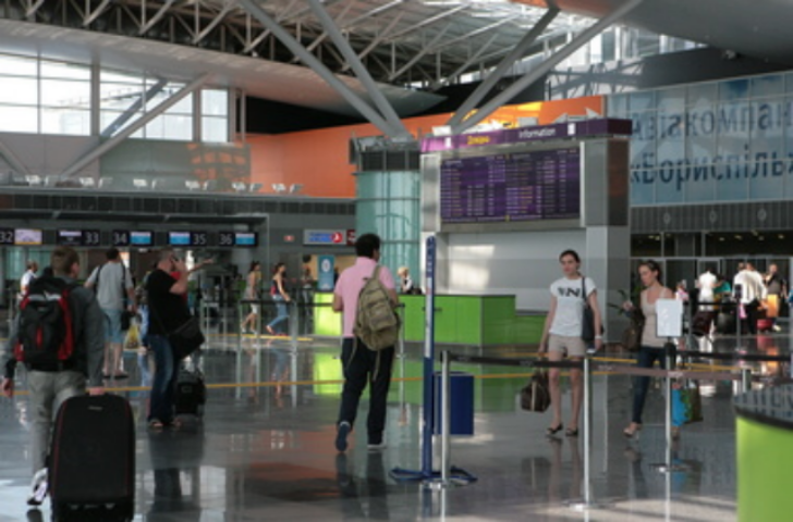В "Борисполе" построят 6-этажный терминал и проведут к аэропорту метро
