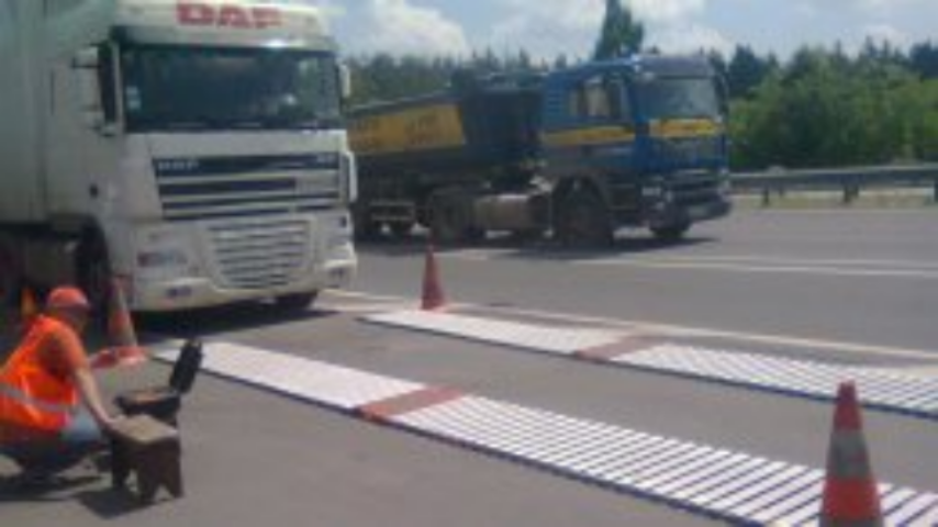 Первую систему весового контроля грузовиков установили на дороге Киев — Чоп