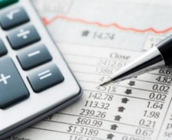 S&P повысило прогноз среднего дефицита бюджета Украины до 5%