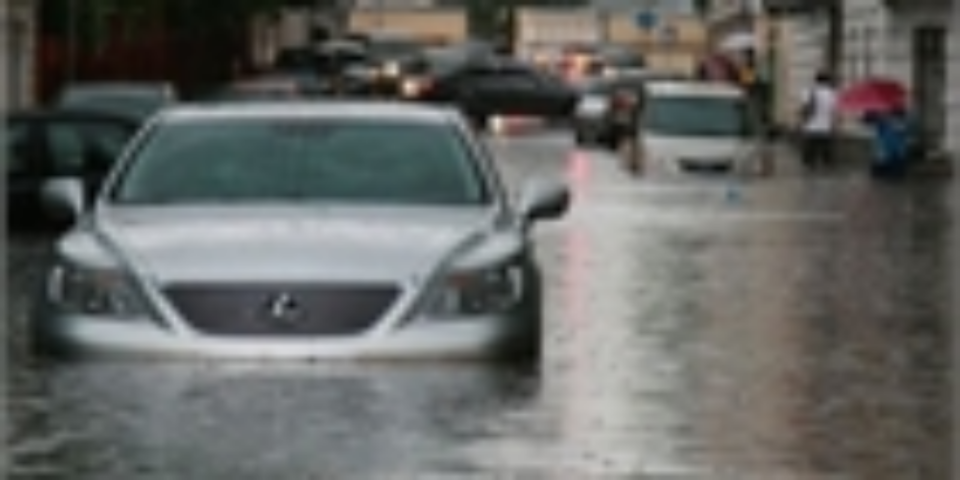 Потоп в Украину придет через три недели