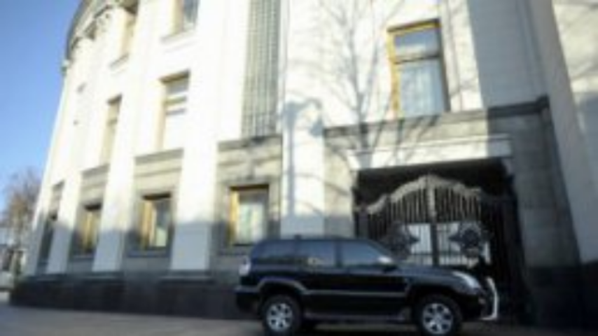 Автопарк Верховной Рады: от Бентли до велосипеда