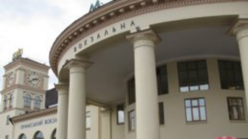 Станцию метро "Вокзальная" будут закрывать на вход