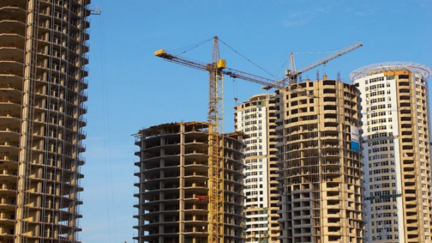 Объемы строительства в столице упали почти на 30%