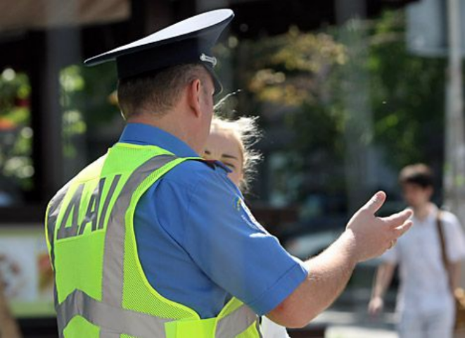 В Украине хотят отбирать жилье у не уплативших штраф нарушителей ПДД 