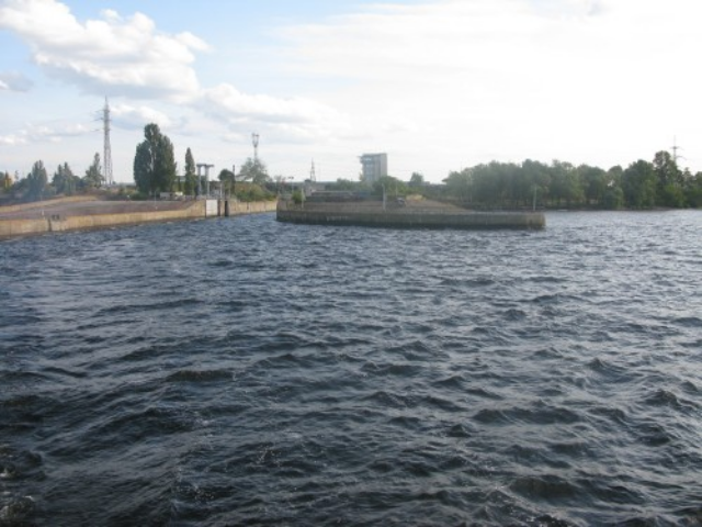 Минобороны вернули имущество на берегу Киевского водохранилища