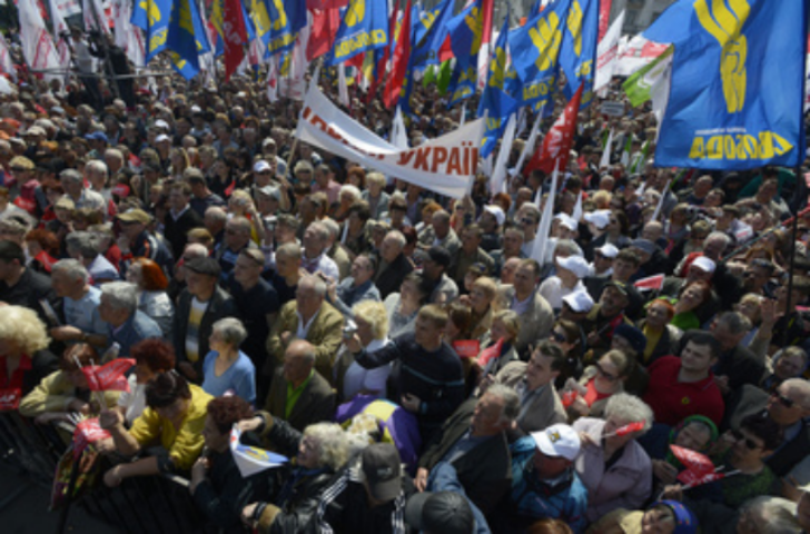 Cегодня в Киеве - день больших протестов и праздников