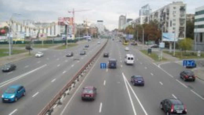В Киеве ограничат движение на проспекте Победы