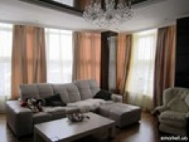 На элитную квартиру в Харькове придется собирать деньги 80 лет