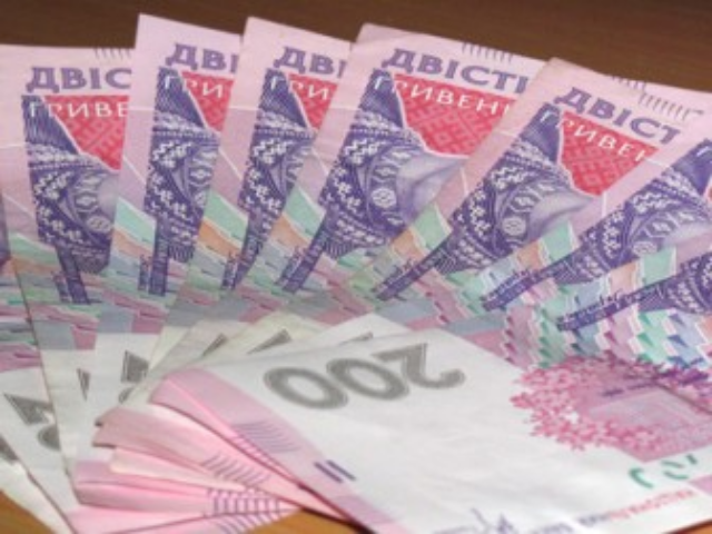 Совет НБУ порекомендовал установить предельные суммы наличных расчетов