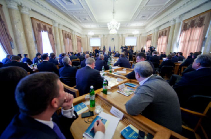 Украинские чиновники оказались одними из самых богатых в Европе
