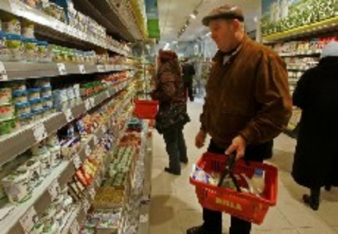Розничный товарооборот в Украине вырос на 13,4%