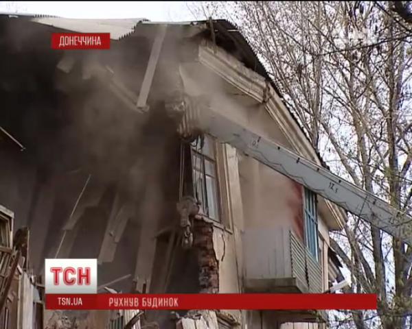 Жильцов обвалившегося дома на Донетчине спас хороший слух