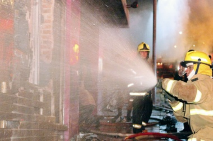 В центре Киева горит жилой дом: есть жертвы. Фото