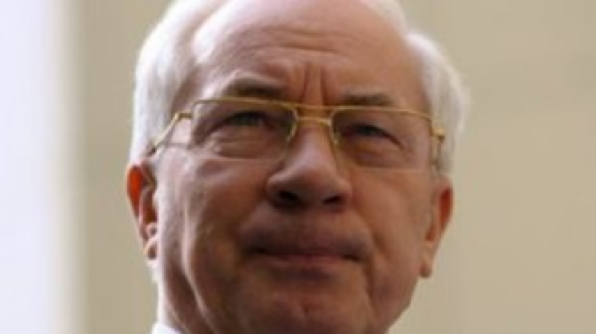 Азаров обещает наказывать «изобретателей» безосновательных проверок бизнеса