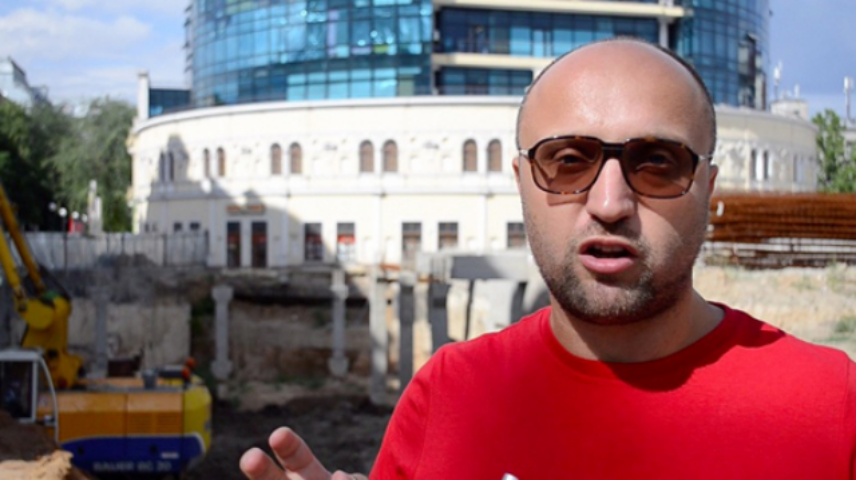 Вадим Чёрный открестился от переговоров с мэрией и продолжает строительство паркинга