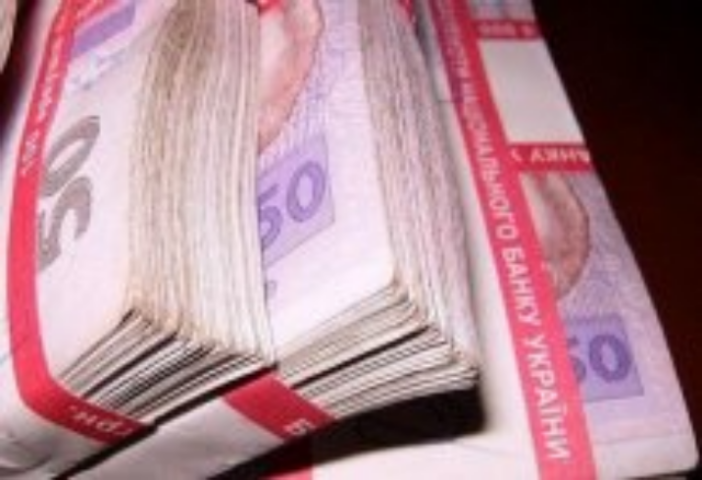 Предел расчетов наличными должен быть значительно меньше 150 тыс.грн
