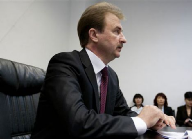 Попов ударил развязками и капитальным ремонтом дорог по смогу 