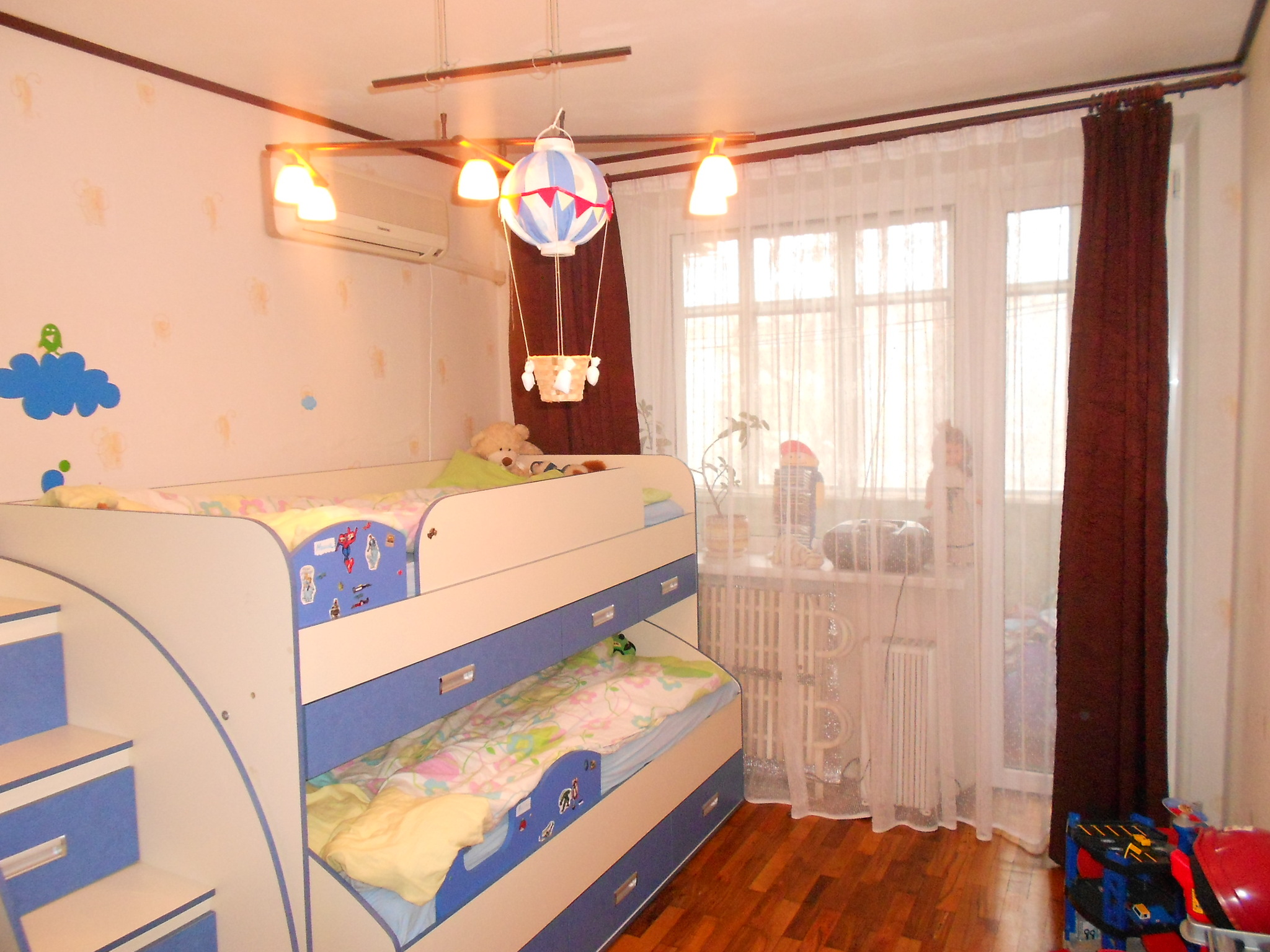 Оренда оренда квартир 54 м², 9-го Січня вул., 4