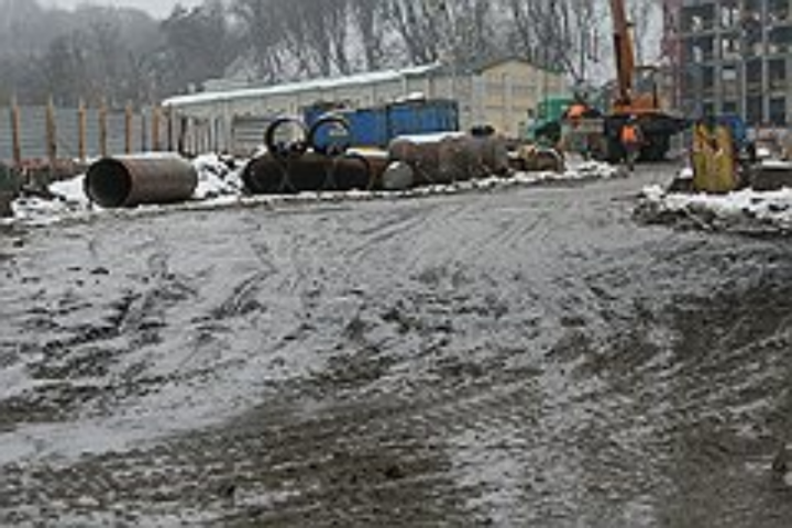 В Киеве залатали почти половину ям, оставшихся после зимы