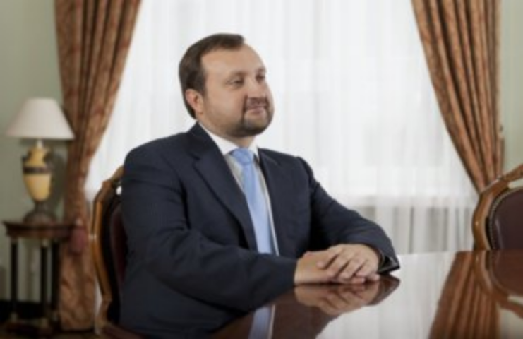 Все коммерческие банки смогут получить финансирование на стратегические проекты
	