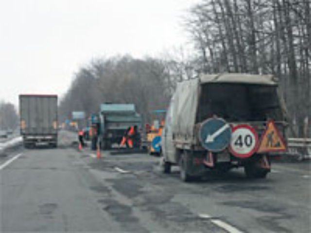 Столицу одолели асфальтоукрадчики