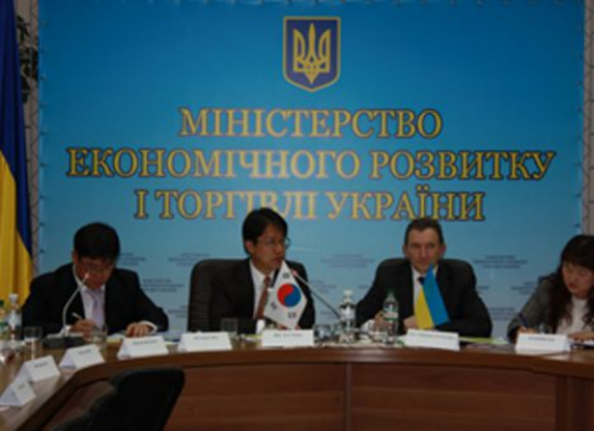 Минэкономразвития будет активнее просвещать ритейлеров 